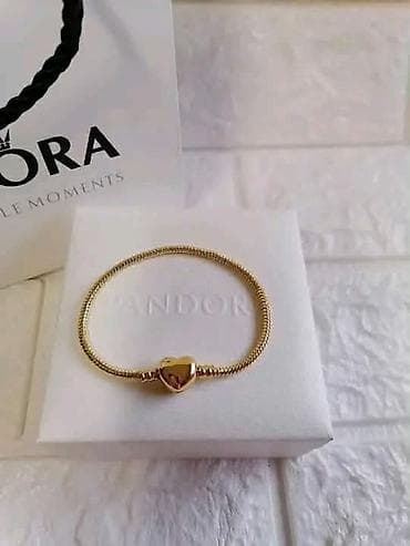 pandora srbija prstenje: Pandora narukvica Vel:18cm Cena:2400din (Samo narukvica bez — 1