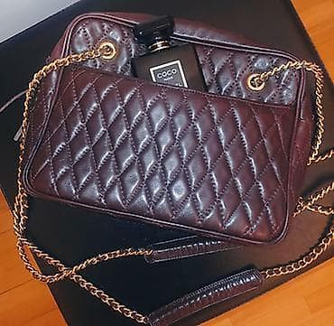 unutrasnjost nosa: Kožna tašna sa štepovima i lancem kao Vintidz Chanel sa Ebay-a - — 3