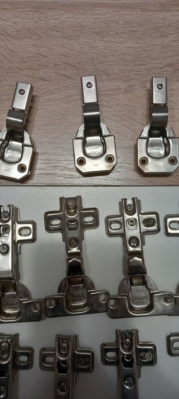 polovan namestaj svilajnac: Šarke za vrataCena za sve — 5