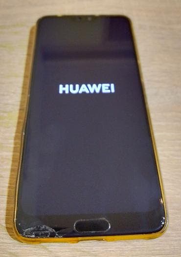 huawei polovan: Huawei P20 Pro Polomljen poklopac i ostećen sa prednje strane. Kad se — 2