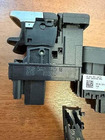 oprema za auto: PANEL SA PREKIDACIMA ZA VOLKSWAGEN GOLF 7 - 5G1927137T | Panel sa — 5