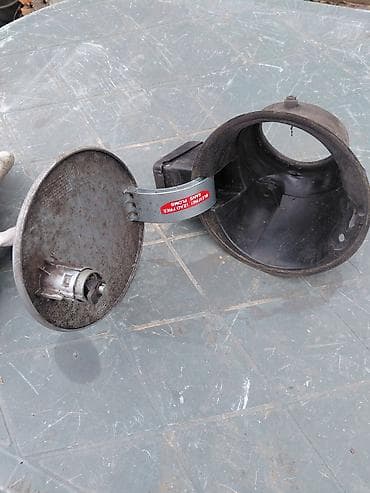 glava za sportski volan: Poklopac rezervoara za Ford Fokus Mk1 — 2