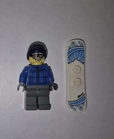 Figurice za decu: Lego figurica original, dobro ocuvana u odličnom stanju. Sa dodatnim — 1