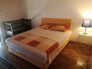 sobe sabac: 4 bedroom — 5