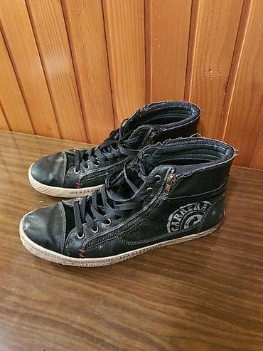 Patike, veličina - 45