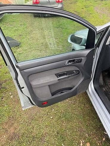 golf 5 2006: SET KVACILA ZA VOLKSWAGEN TOURAN OD 2003. DO 2006. GOD. | Polovni — 3