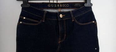 pantalone od vestacke koze: Potpuno nove Guess farmerke sa elastinom, klasičnog kroja. Nisu — 4