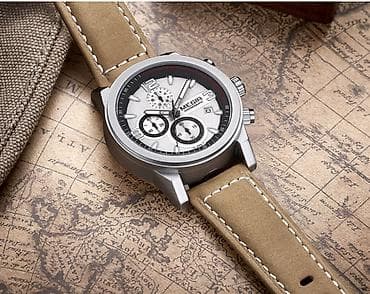 ugg kratke cizme sa platformom: Kućište od nerdjajućeg čelika, prečnik kućišta 44 mm, debljina kućišta — 1