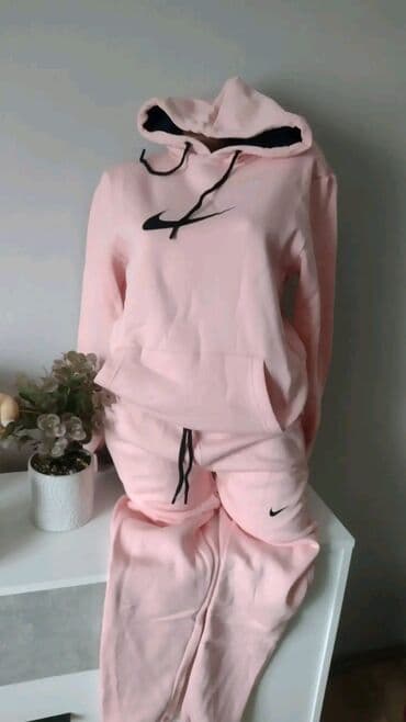 Wedding Clothes & Accessories: Cena 3100 din
Futrovane
Velicine S,M,L,XL 2XL⚡ — 1