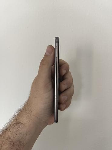 3 pa 1: Huawei Nova otključana za sve mreže, sa 3/32 gb memorije. Dobro očuvan — 3