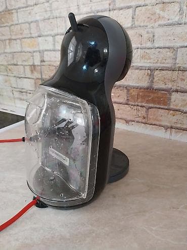 polovni aparati: Aparat za DOLCE GUSTO kapsule je u odlicnom stanju sa veoma sitnim — 7