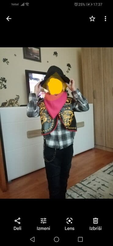 lindex jakne za decu: Kaubojski prsluk za maskenbal. Materijal guma/plastika. Decaci prosto — 3