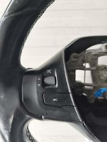 lanci za kola cena: KOŽNI VOLAN ZA PEUGEOT 2008 OD 2013. DO 2020. GOD — 2