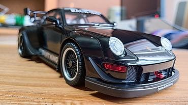 za decu igračke: Nov metalni model automobila Porše 993 urađen u razmeri 1: 22 — 2