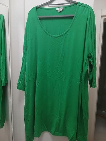nova torba: Zelena tunika/haljina Vero Moda - Boja: intenzivno zelena - Kroj — 1