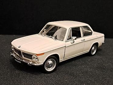 mironov bacač diska: BMW 2002 TI "White" 1:24 NOVO! Model BMW 2002TI. Razmera — 3