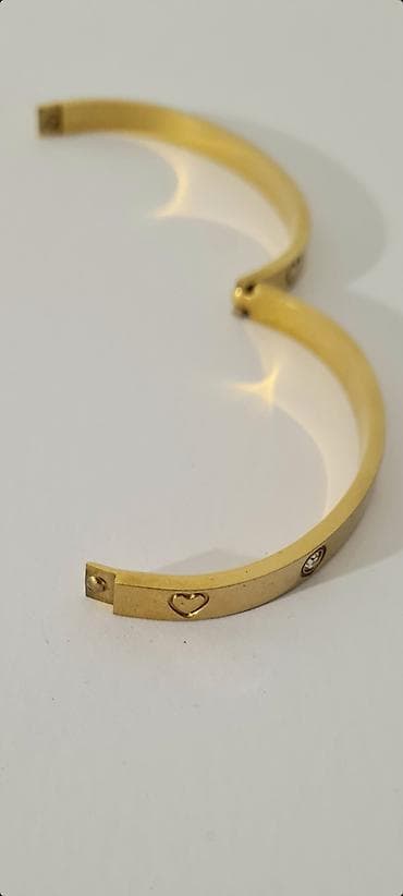 Belts: ▪︎ Na prodaju kao nova narukvica sa postavljenih slika. - Narukvica je — 2