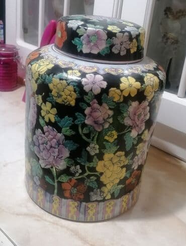 Ćup, Keramika, bоја - Crna