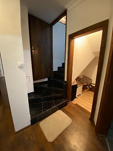 kuce banovci: Prodaje se nova, moderno uređena spratna kuća u mirnom delu Novog Sada — 8
