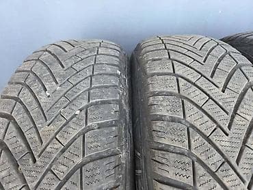 ajkula antena za auto: VREDESTEIN 195/65 R15 ZIMSKA | 195/65 R15 Vredestein Zimske 4 — 1