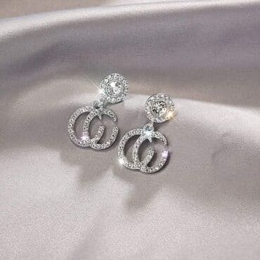 pepco nova varos: Screwback earrings — 2