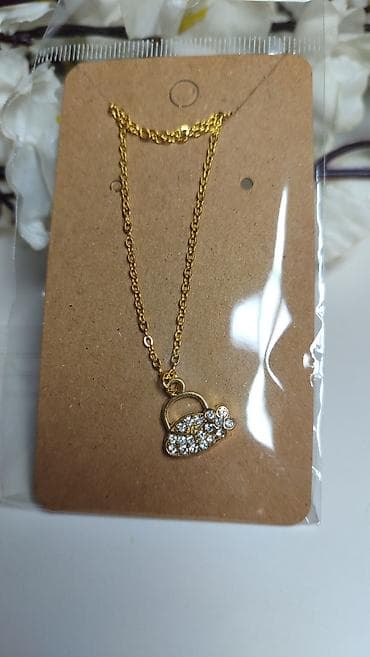 srebrni filigranski nakit: Zlatno ogrlica sa priveskom „tašnica“ ukrašenim prozirnim cirkonima - — 3