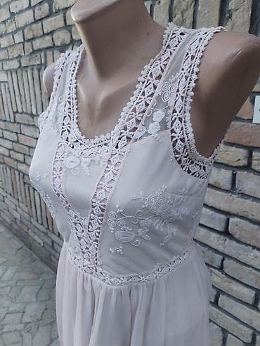 pantalone sa grejacima: Vero Moda haljina, veličina S, super očuvana. - Boja: nežno — 5