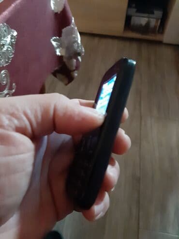 xd memorijska kartica: Telefon Max Com ispravan telefon je na dve kartice i memorijska — 5