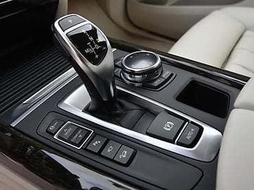 RUČICA MENJAČA ZA BMW X5 OD 2013. DO 2018. GOD na lalafo.rs RUČICA MENJAČA ZA BMW X5 OD 2013. DO 2018. GOD