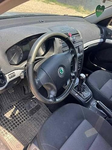 used cars for: POKLOPAC MOTORA (2.0 TDI 8V) ZA ŠKODA OCTAVIA | Poklopac motora za — 3