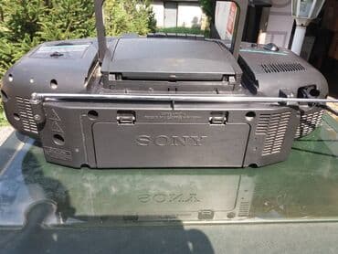 Audio: Sony cfd 9. cd i dek nerade, ostalo ispravno(pojacalo, radio — 4