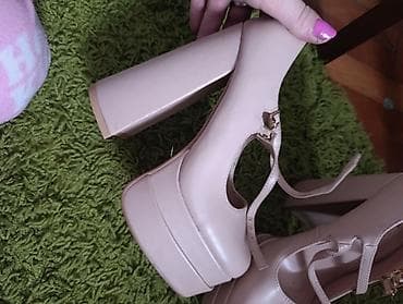 tamno plave cipele: Cipele 38.Odgovaraju za 37 — 2