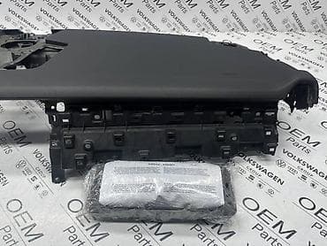 auto otpad lada niva: INSTRUMENT TABLA, AIRBAG-OVI ZA PORSCHE CAYENNE OD 2020. DO 2023. GOD — 2