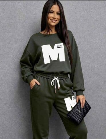 novi pazar duksevi: Ženski komplet trenerke – duks + donji deo - Model: casual sportski — 2