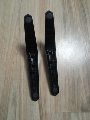 a8 dimenzije: Plastične nogice za TV/monitor – set od 2 komada - Univerzalne — 4