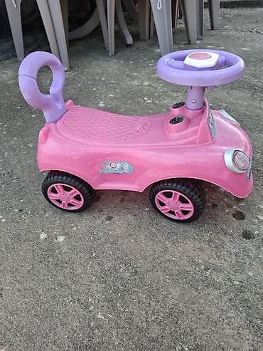 brada za deda mraza: Dečiji guralica automobil – ružičasti - Model guralice u obliku malog — 2