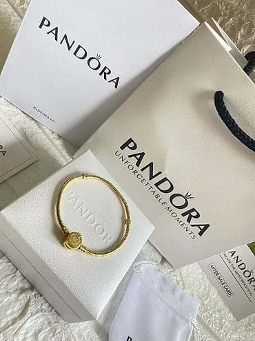 pandorina narukvice cena: 04. Pandora narukvica Vel:21cm Cena:2100din (Samo narukvica bez — 2