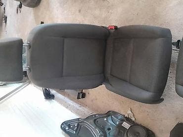delovi za opel corsa c: SEDISTA ZA VOLKSWAGEN GOLF 5 | Sedista golf 5 model sa 4 vrata. U — 4