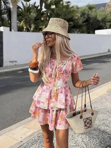 prada beograd: ✅Letnja ženska haljina sa cvetnim printom
2700 din 
S M L — 6