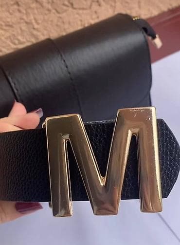 Muška obuća: Kolicina je ogranicena Torbica 2800 din Kais 1700 din U setu 3800 — 5