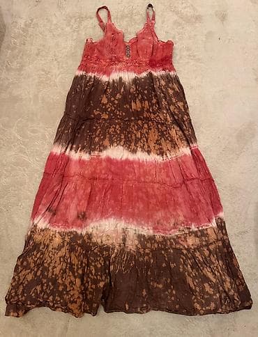 Bretele se podesavaju.Made in India