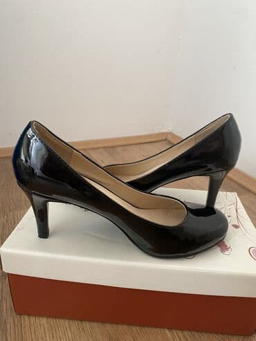 mokasine od prevrnute koze: Pumps, 38 — 1