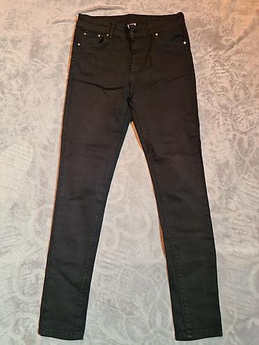crni tech: Crne ženske skinny farmerke - Model: uske (skinny), klasičan — 1