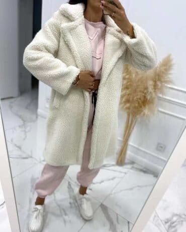 Fur coats: Tedy kaput 
Cena 4.500 dinara — 10