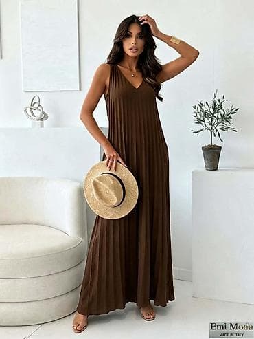 haljina guess: Haljine
Cena 2200
Uni vel.
V16 — 1