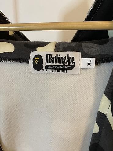 boss duks: A Bathing Ape (BAPE) “Shark” zip hoodie - Model: Full-zip hoodie sa — 3