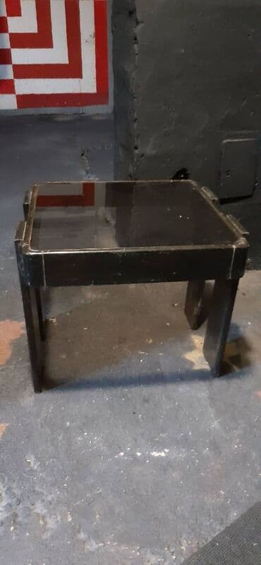 Desks and tables: Retro nočni stočic — 3
