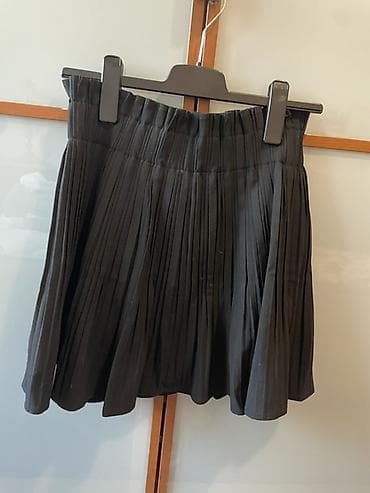 ZARA plisirana suknja – crna - Brend: ZARA - Model: kratka plisirana