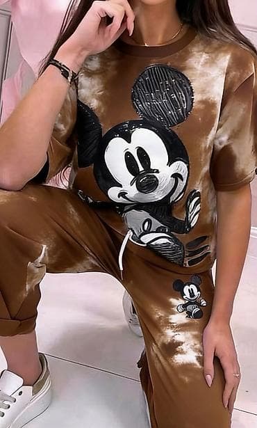 unit sport trenerke cena: Komplet siroka majica i donji deo trenerka sa Mickey motivom.Oversized — 10