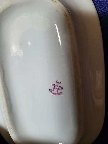 pottery zajecar: Pepeljara nova Zajecar porcelan 70te. Visina. 2cm — 6